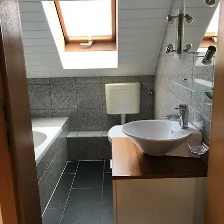 Direkt An Der Waldnaab Apartmán